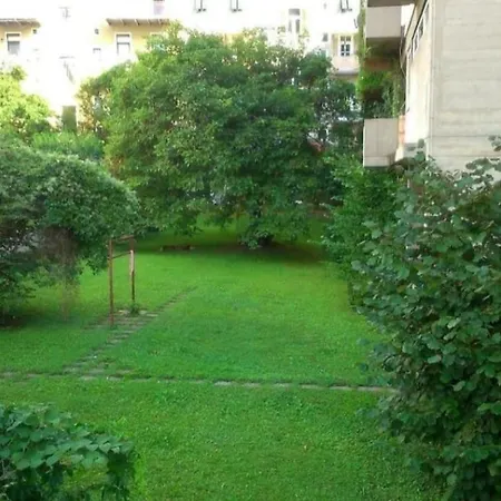 Studio13 And Cozy Appartement Graz