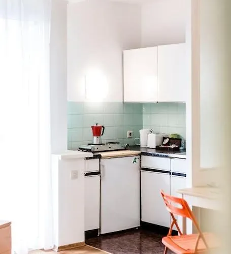 Studio13 And Cozy Apartamento Graz